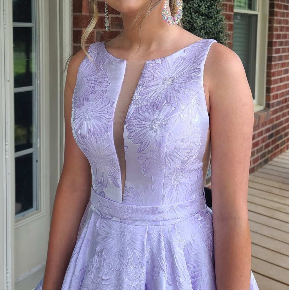 Sherri Hill Prom Dress, size 0, lilac